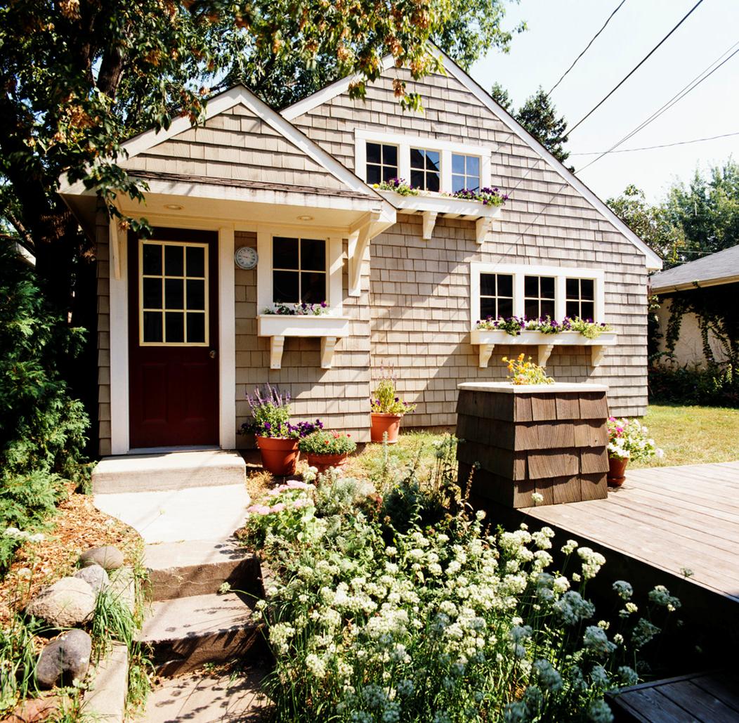 Great Ideas to Make Your Front Door Pop!